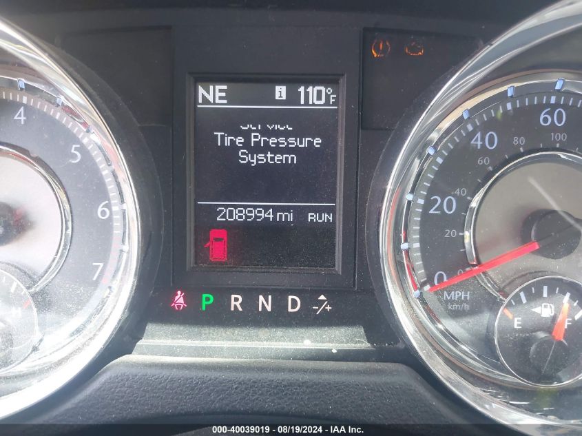 2011 Chrysler Town & Country Touring-L VIN: 2A4RR8DG8BR716134 Lot: 40039019