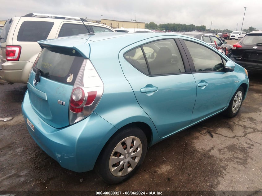 2013 TOYOTA PRIUS C - JTDKDTB35D1041777