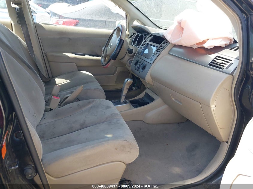 2009 NISSAN VERSA VIN: 3N1BC11E19L440957