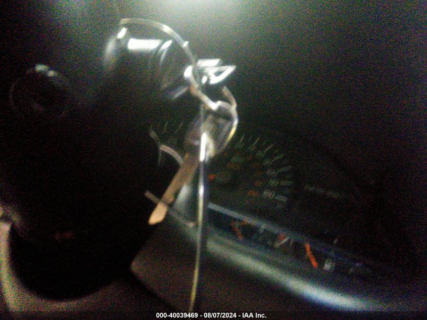 1999 Pontiac Firebird VIN: 2G2FS22K6X2207794 Lot: 40039469