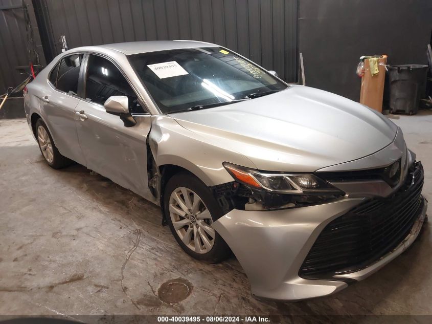 JTNB11HK4J3015663 2018 TOYOTA CAMRY - Image 1