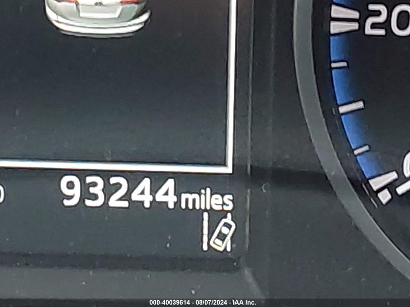 JTMBFREV5HJ110905 2017 Toyota Rav4 Le