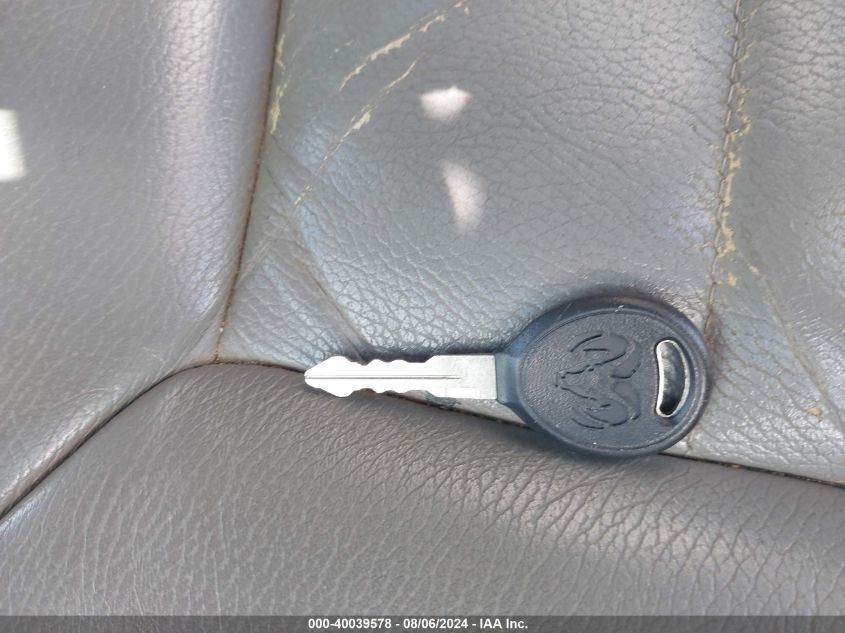 2003 Dodge Grand Caravan Es VIN: 2D8GP54L13R110921 Lot: 40039578