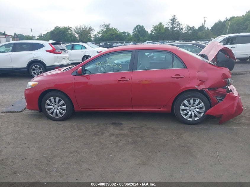 2013 TOYOTA COROLLA S/LE - 2T1BU4EE7DC977656