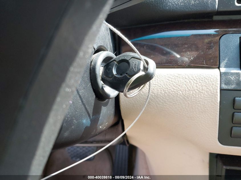 2003 BMW 330Xi VIN: WBAEW53463PG23330 Lot: 40039818