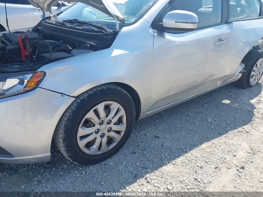 2013 Kia Forte Ex VIN: KNAFU4A28D5685263 Lot: 40039995