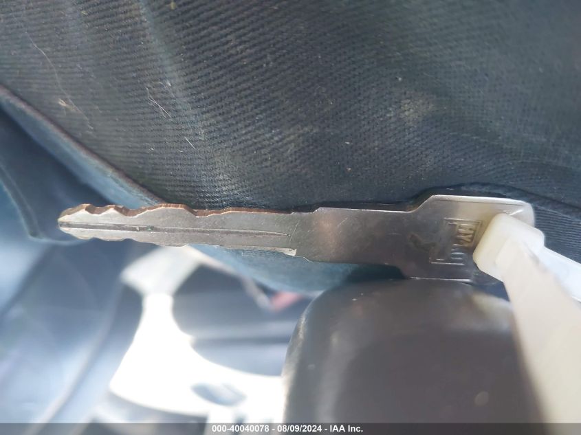 1995 Chevrolet Gmt-400 C2500 VIN: 1GCGC29K0SE126922 Lot: 40040078