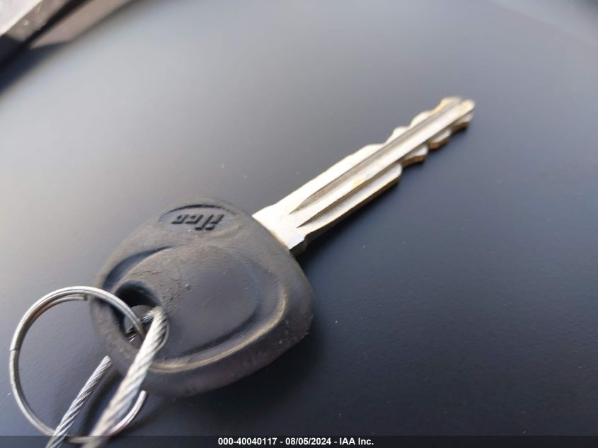 2011 Kia Soul + VIN: KNDJT2A20B7298390 Lot: 40040117