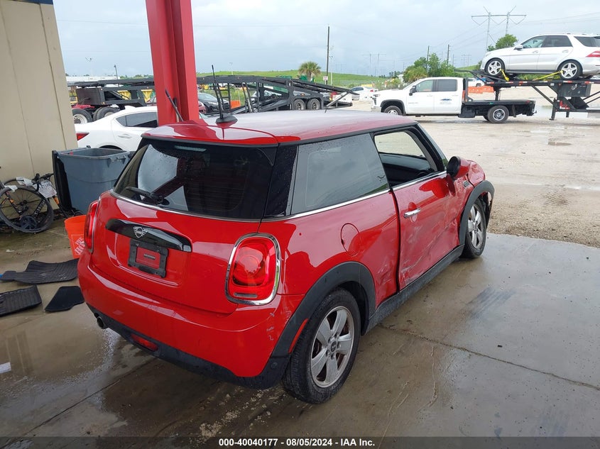 2021 Mini Hardtop Cooper VIN: WMWXR3C00M2N84490 Lot: 40040177