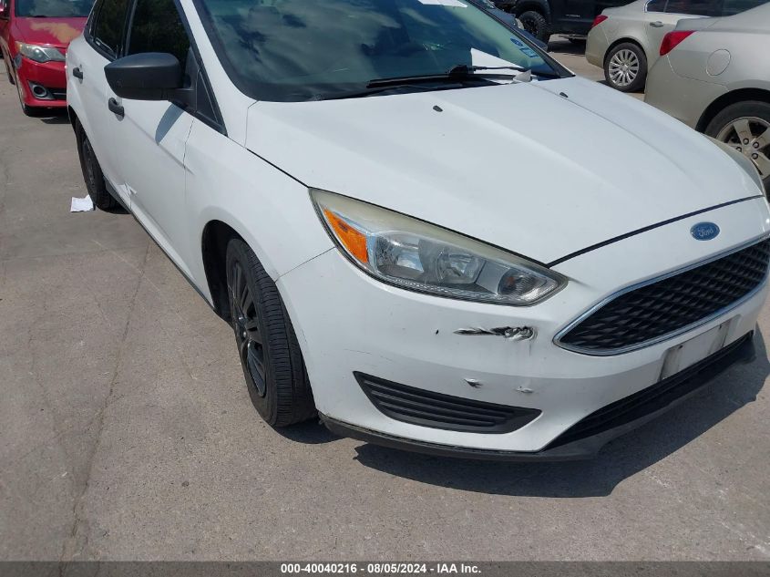 2016 Ford Focus S VIN: 1FADP3E28GL369244 Lot: 40637527