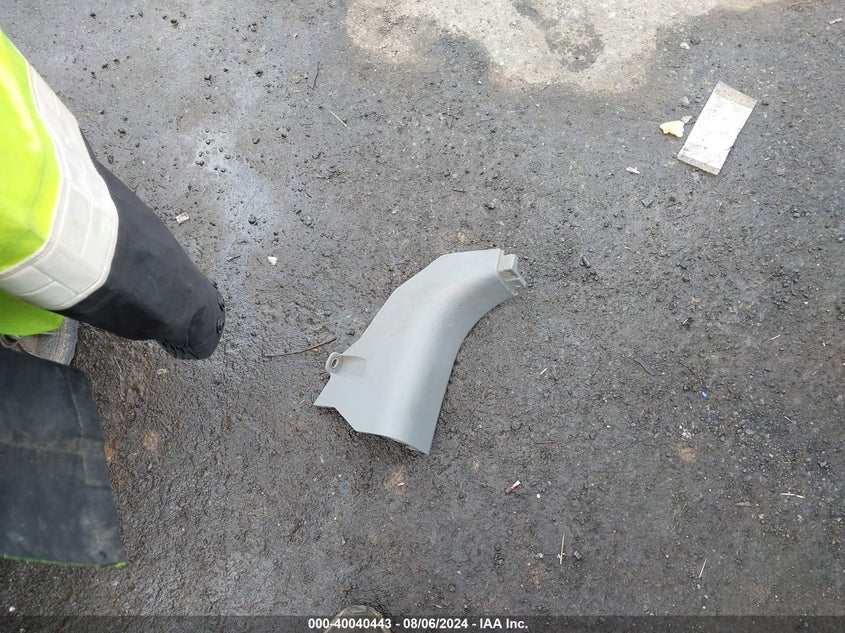 2011 Toyota Sienna Le V6 VIN: 5TDKK3DC8BS078034 Lot: 40040443