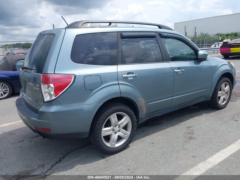 2012 Subaru Forester 2.5X Premium VIN: JF2SHACC8CH405821 Lot: 40040521