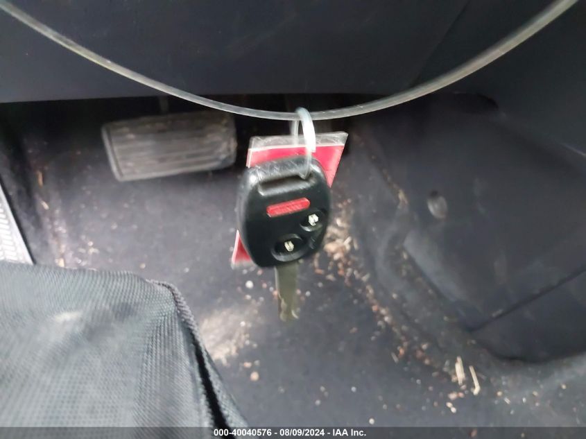 2011 Honda Cr-V Lx VIN: 5J6RE4H38BL027070 Lot: 40040576