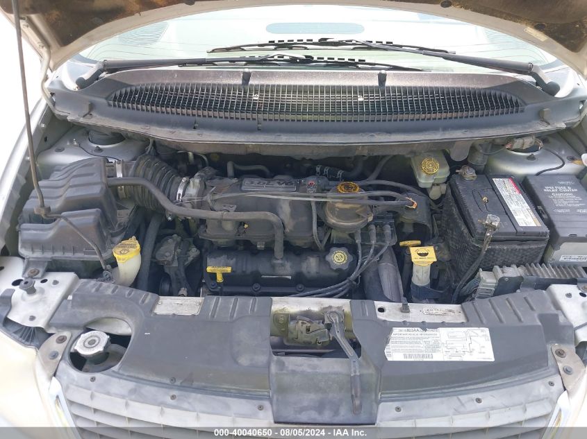 2002 Chrysler Town & Country Lxi VIN: 2C8GP54L82R588992 Lot: 40040650