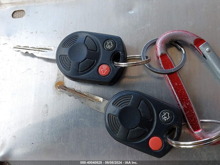 2009 Ford Escape Xlt VIN: 1FMCU03G09KA60156 Lot: 40040825