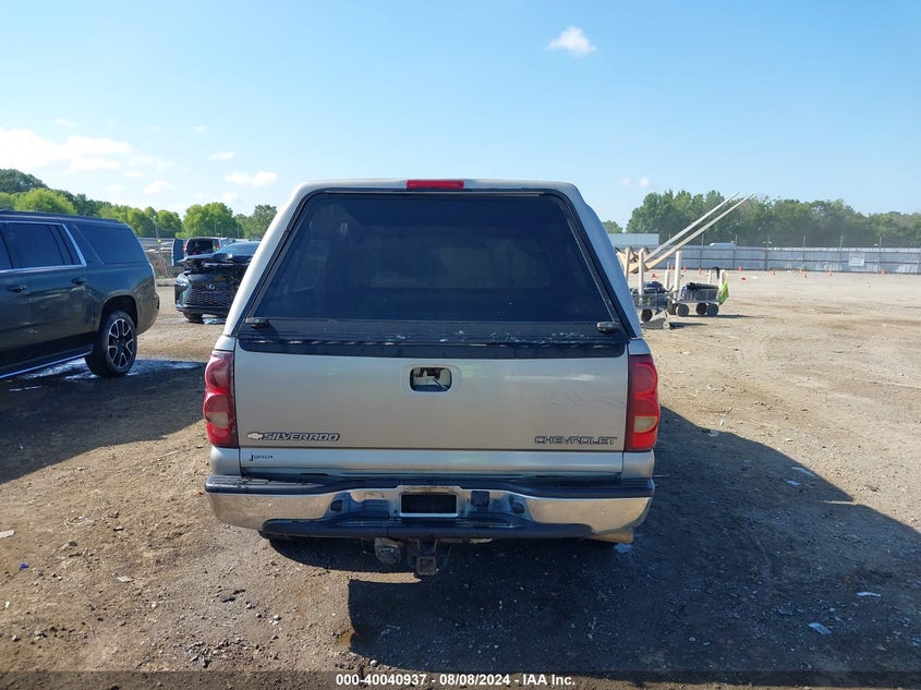 2003 Chevrolet Silverado 1500 Ls VIN: 2GCEC19T331268517 Lot: 40040937
