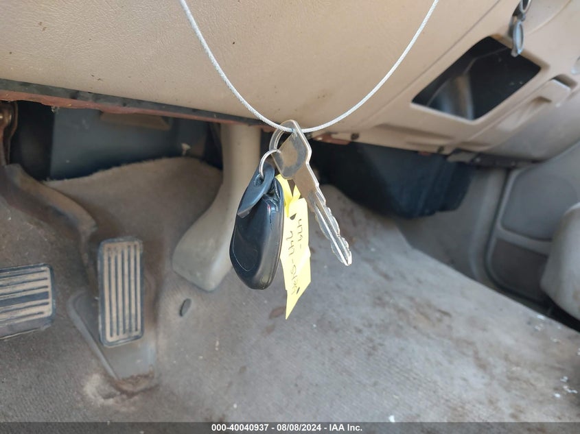 2003 Chevrolet Silverado 1500 Ls VIN: 2GCEC19T331268517 Lot: 40040937