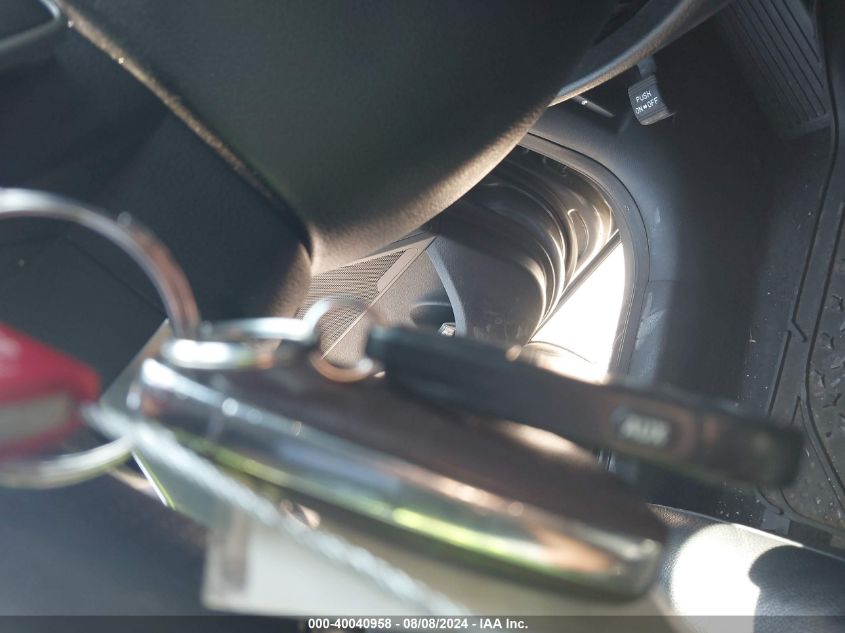 2018 Hyundai Sonata Sport VIN: 5NPE34AF8JH648651 Lot: 40040958