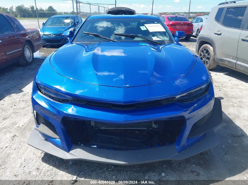 2019 Chevrolet Camaro 1Ls/1Lt VIN: 1G1FB1RX1K0153749 Lot: 40041029