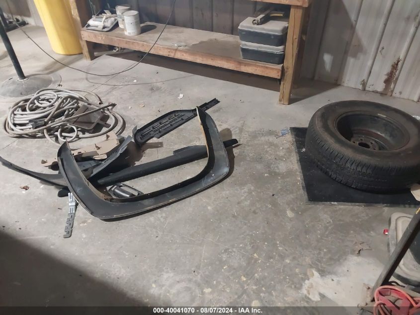 2006 GMC Sierra 1500 K1500 VIN: 1GTEK19Z06E187470 Lot: 40041070