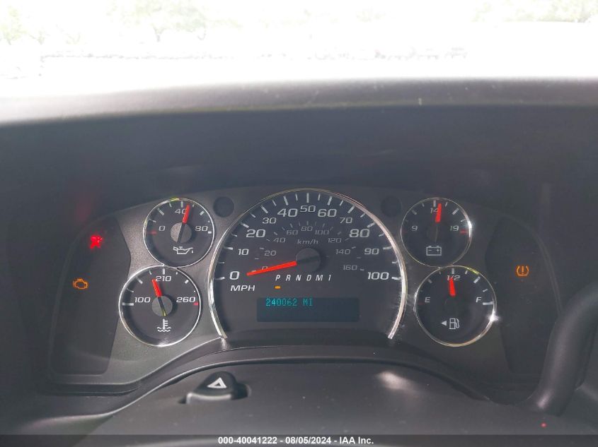 2019 Chevrolet Express 2500 Work Van VIN: 1GCWGAFPXK1143292 Lot: 40041222