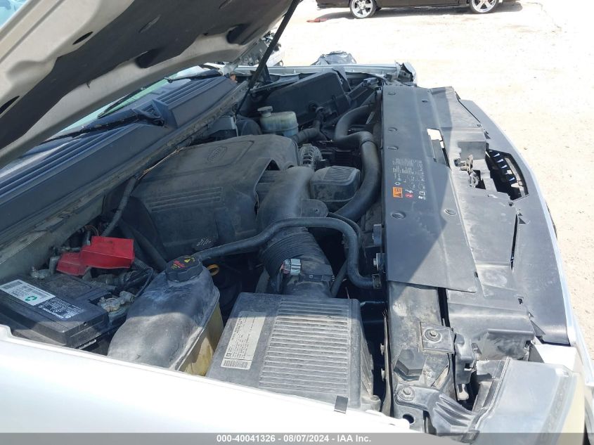 2011 Chevrolet Suburban 1500 Lt1 VIN: 1GNSCJE0XBR294110 Lot: 40041326