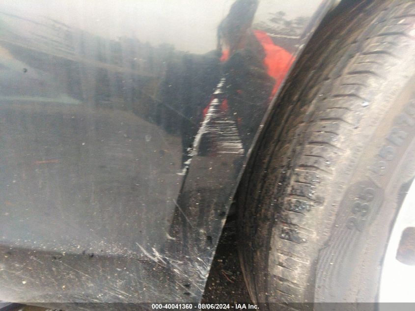 2012 Chrysler 300 Limited VIN: 2C3CCAHG3CH313799 Lot: 40041360