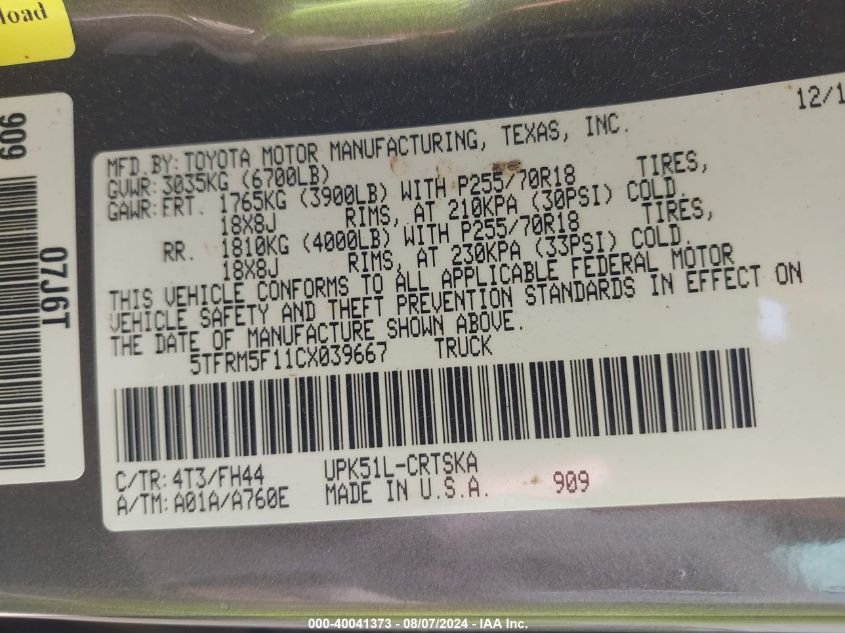 5TFRM5F11CX039667 2012 Toyota Tundra Grade 4.6L V8