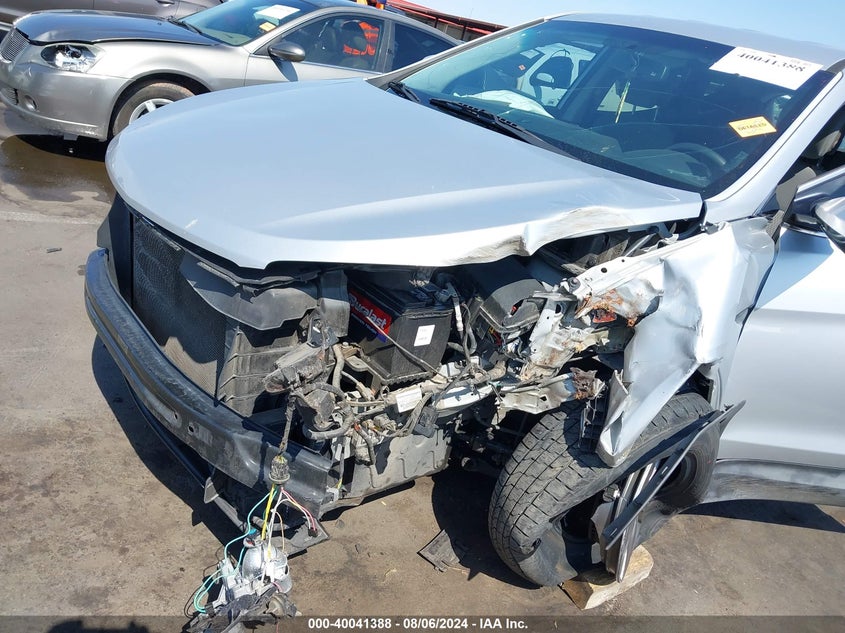 2014 Hyundai Santa Fe Sport 2.4L VIN: 5XYZT3LB5EG218837 Lot: 40041388