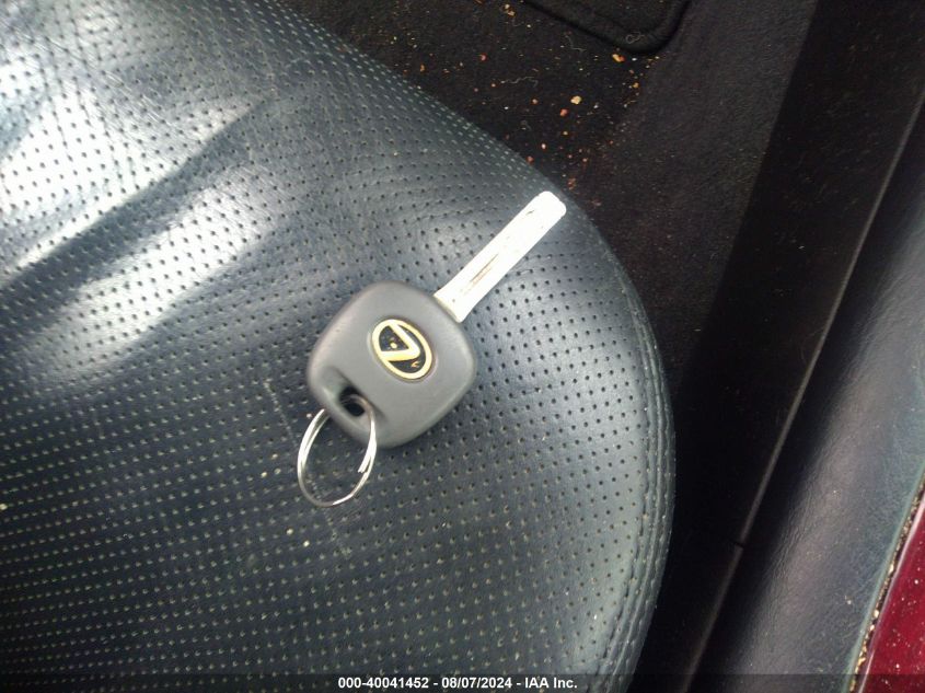 2005 Lexus Es 330 VIN: JTHBA30G055067274 Lot: 40041452