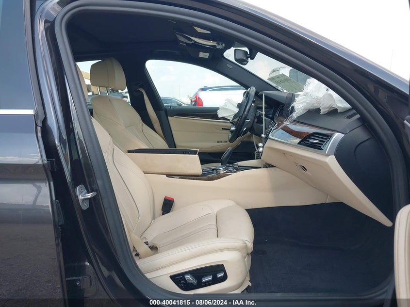 2019 BMW 540I XDRIVE - WBAJE7C50KWW35013