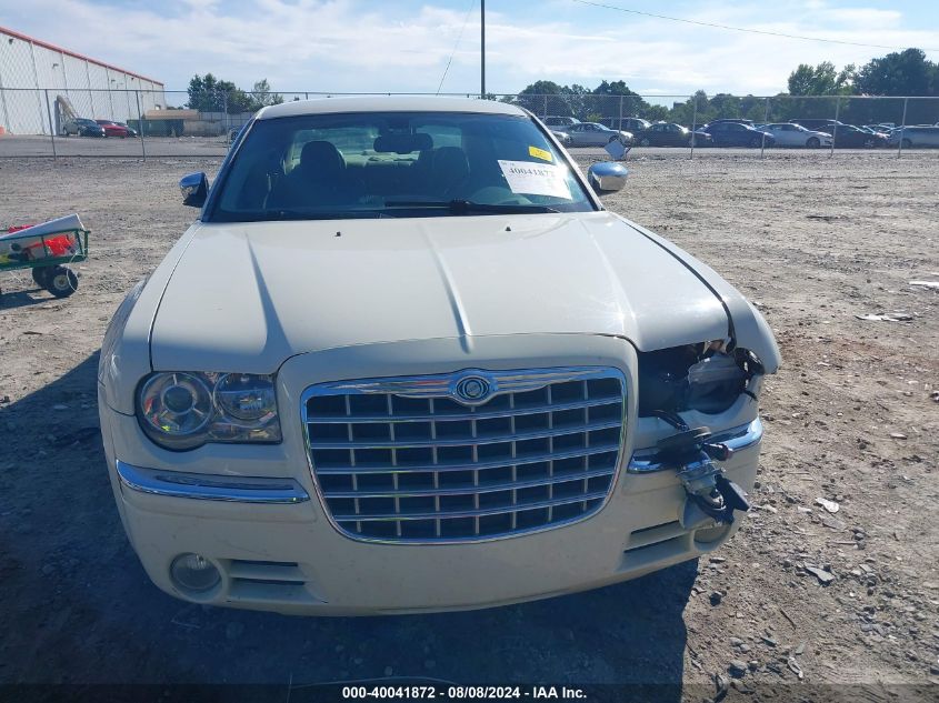 2007 Chrysler 300C VIN: 2C3KA63HX7H802544 Lot: 40041872