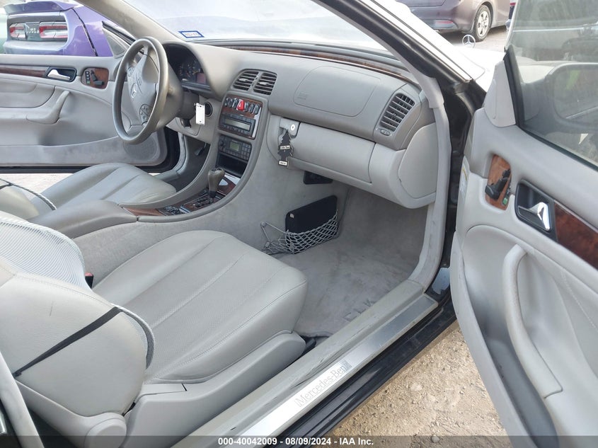 2000 Mercedes-Benz Clk 320 VIN: WDBLJ65G3YF147858 Lot: 40042009
