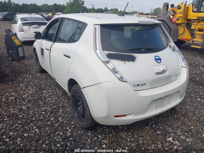 2016 Nissan Leaf S/Sl/Sv VIN: 1N4AZ0CP0GC308335 Lot: 40042045