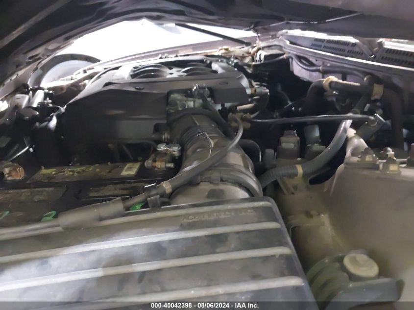 2000 Honda Accord 3.0 Ex VIN: 1HGCG1659YA026847 Lot: 40042398