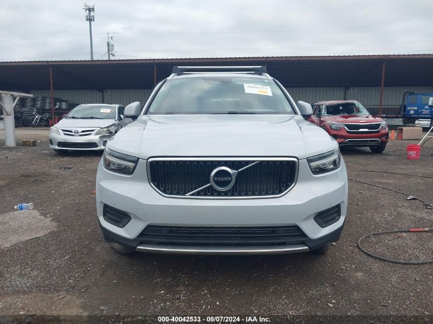 2020 Volvo Xc40 T5 Momentum VIN: YV4162UK8L2316570 Lot: 40042533