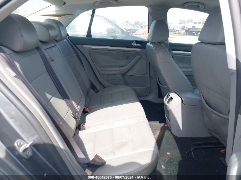 2007 Volkswagen Jetta Wolfsburg Edition VIN: 3VWEG81K77M123752 Lot: 40042575