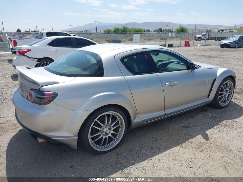 2004 Mazda Rx-8 6 Speed Manual/Sport Automatic VIN: JM1FE173240106439 Lot: 40042707