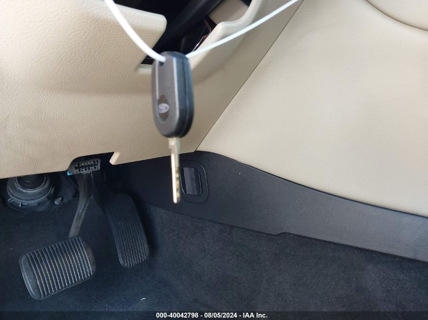 2015 Ford Taurus Se VIN: 1FAHP2D86FG132048 Lot: 40042798