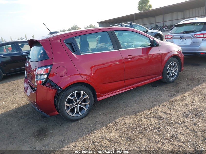 2018 CHEVROLET SONIC LT AUTO - 1G1JD6SGXJ4122194