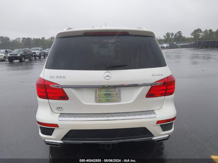 4JGDF7DE9FA442143 2015 Mercedes-Benz Gl 550 4Matic