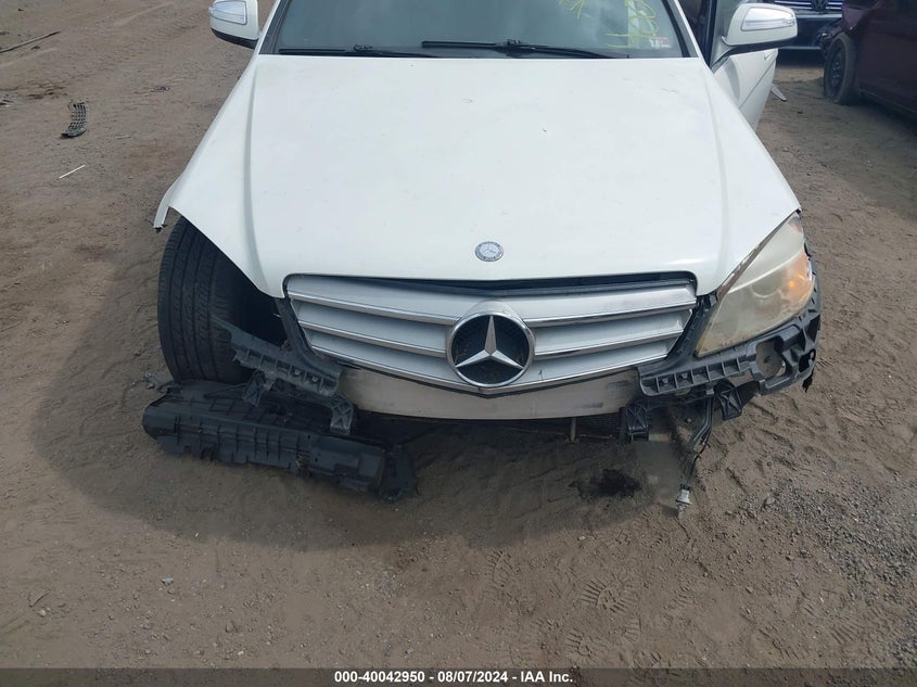2008 Mercedes-Benz C 300 Luxury 4Matic/Sport 4Matic VIN: WDDGF81X18F144629 Lot: 40042950