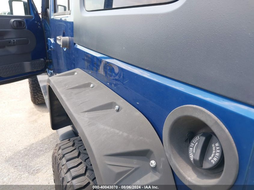 2010 Jeep Wrangler Unlimited Sahara VIN: 1J4HA5H16AL156418 Lot: 40043070