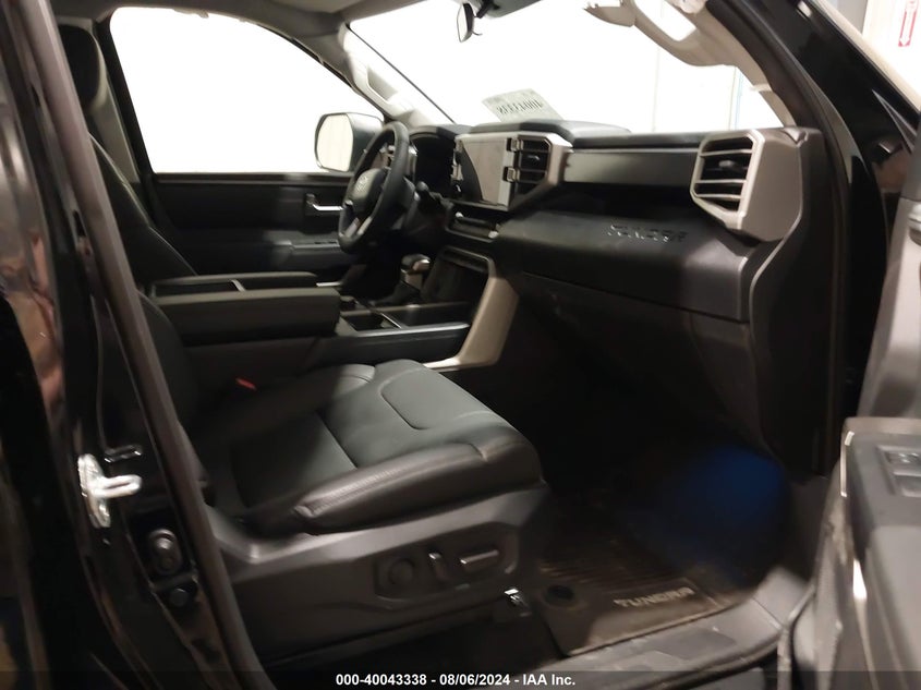 2024 TOYOTA TUNDRA VIN: 5TFLA5DB4RX166514