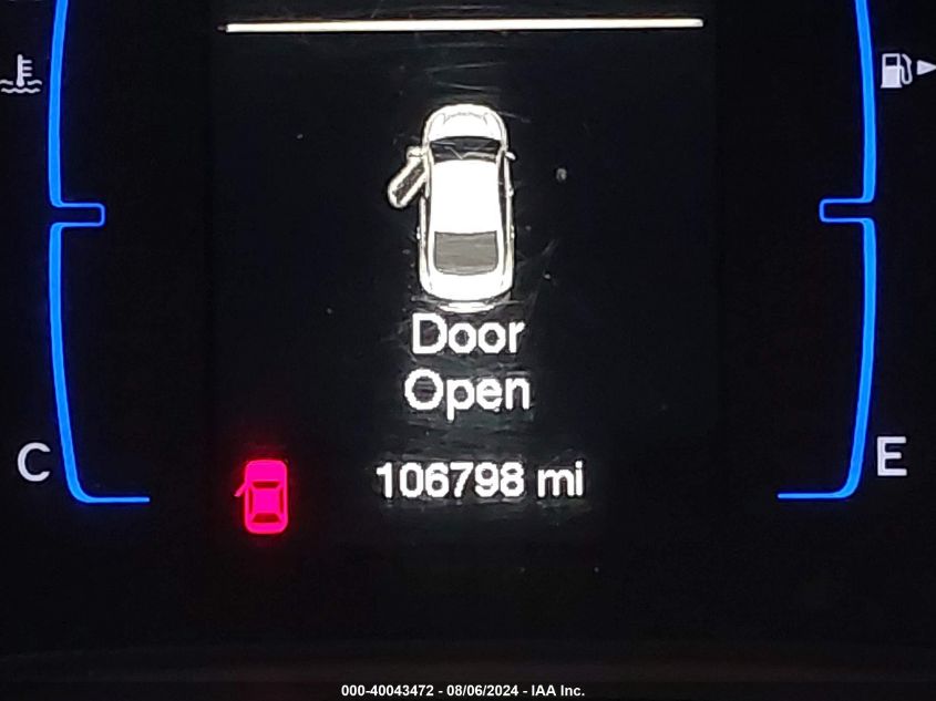 2016 Chrysler 200 Limited VIN: 1C3CCCAB5GN117855 Lot: 40043472