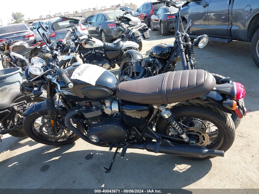 2023 TRIUMPH MOTORCYCLE BONNEVILLE T120/BLACK - SMTD40HL0PTBH0601