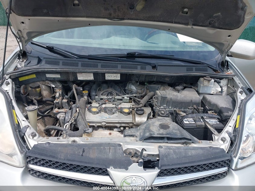 2004 Toyota Sienna Xle Limited VIN: 5TDBA22C34S010422 Lot: 40044398