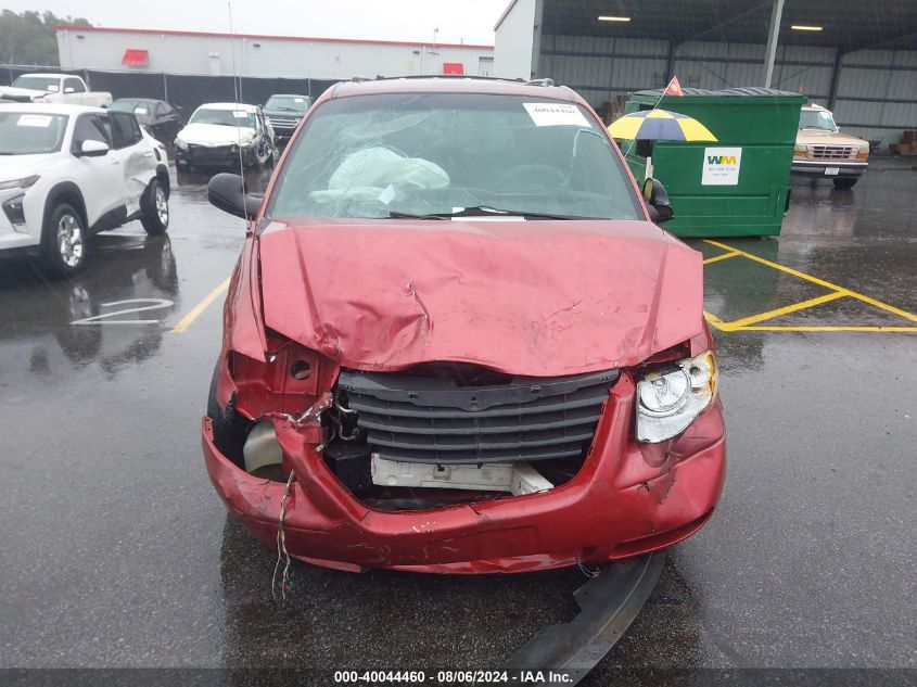 2005 Chrysler Town & Country Touring VIN: 2C4GP54L35R180289 Lot: 40044460