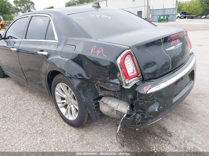 2015 Chrysler 300C VIN: 2C3CCAEGXFH779920 Lot: 40044484