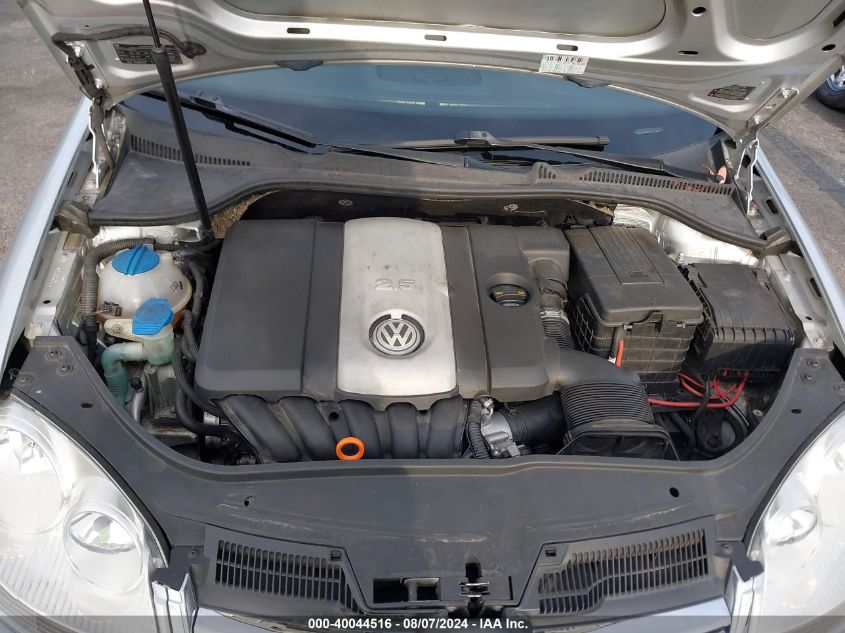 2009 Volkswagen Jetta Se/Sel VIN: 3VWRM71K89M014305 Lot: 40044516